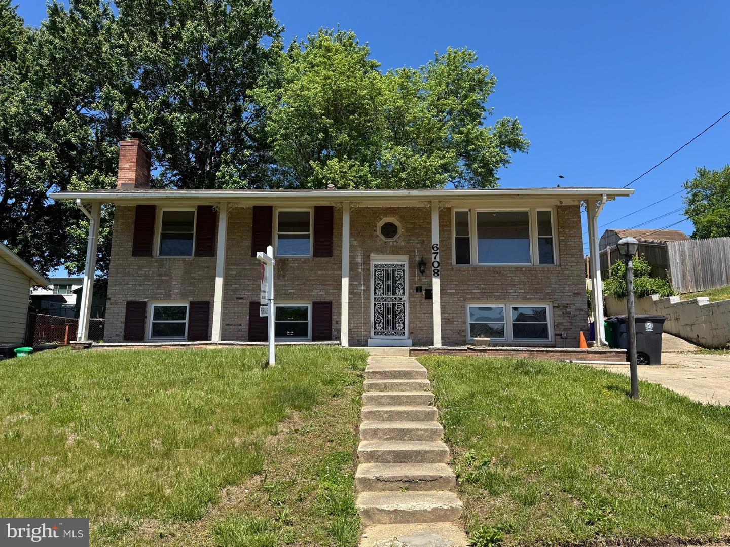 6708 Calmos Street, Capitol Heights