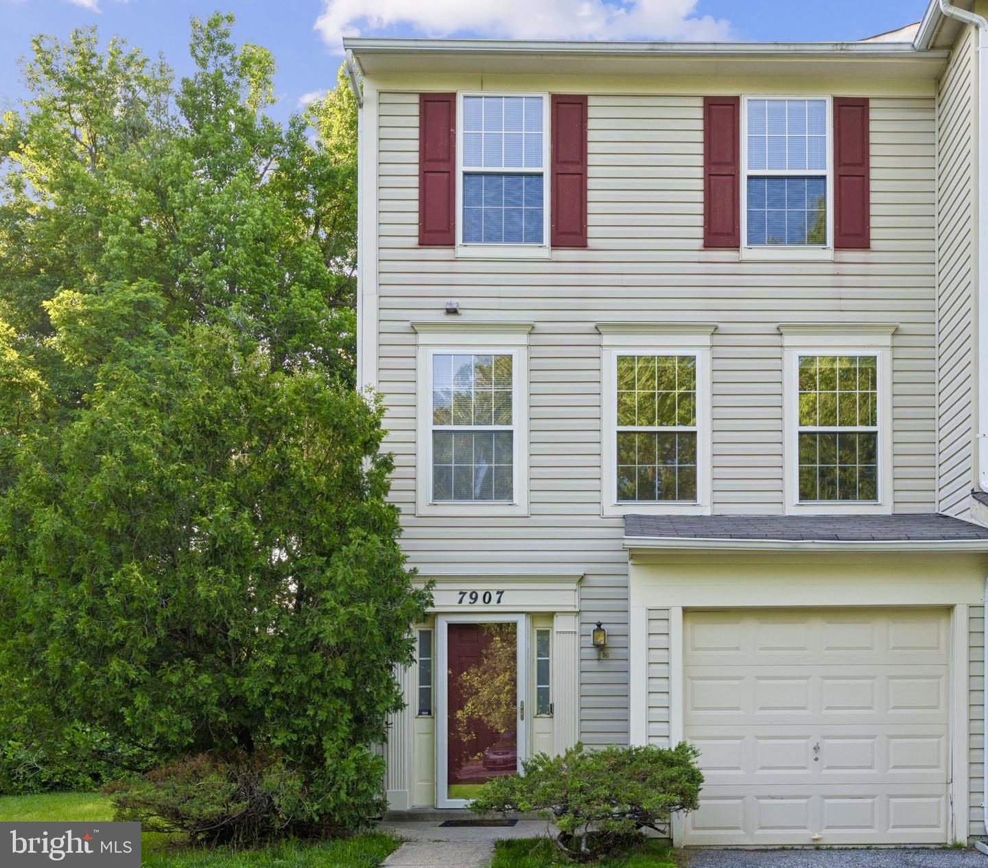 7907 Fox Park Court, Clinton