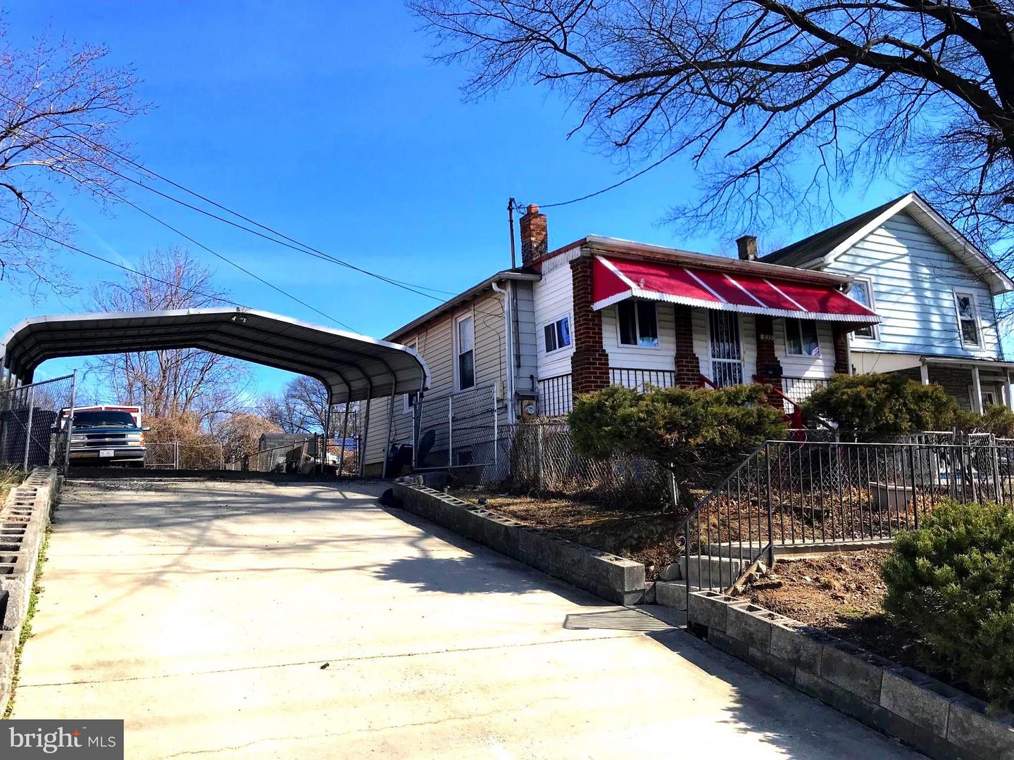 833 Eastern Avenue, Fairmount Heights