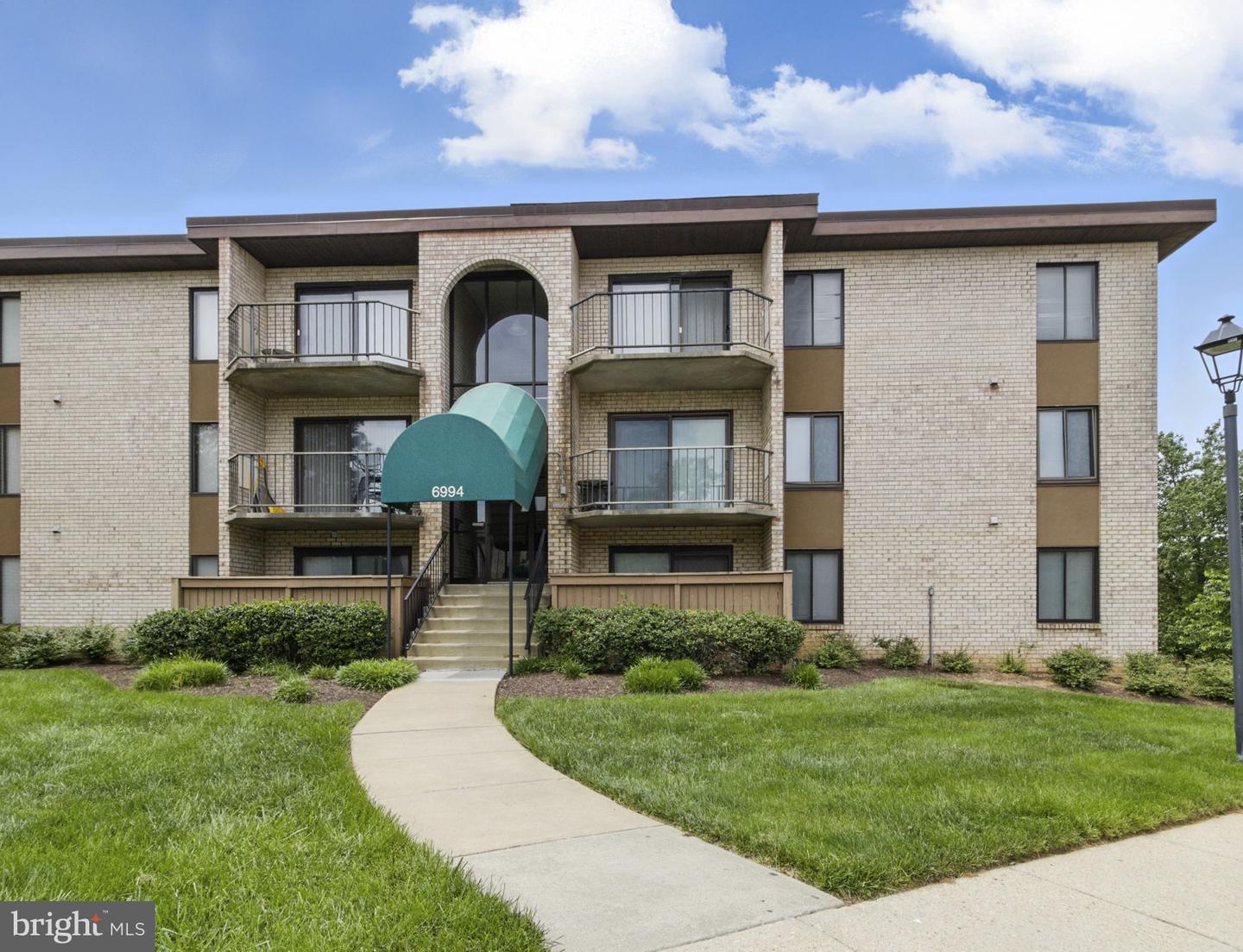 6994 Hanover Pkwy #100, Greenbelt