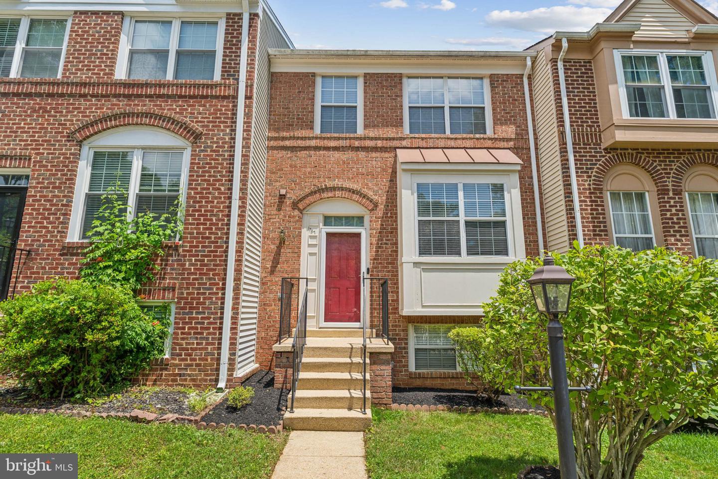 1737 Stourbridge Court, Bowie