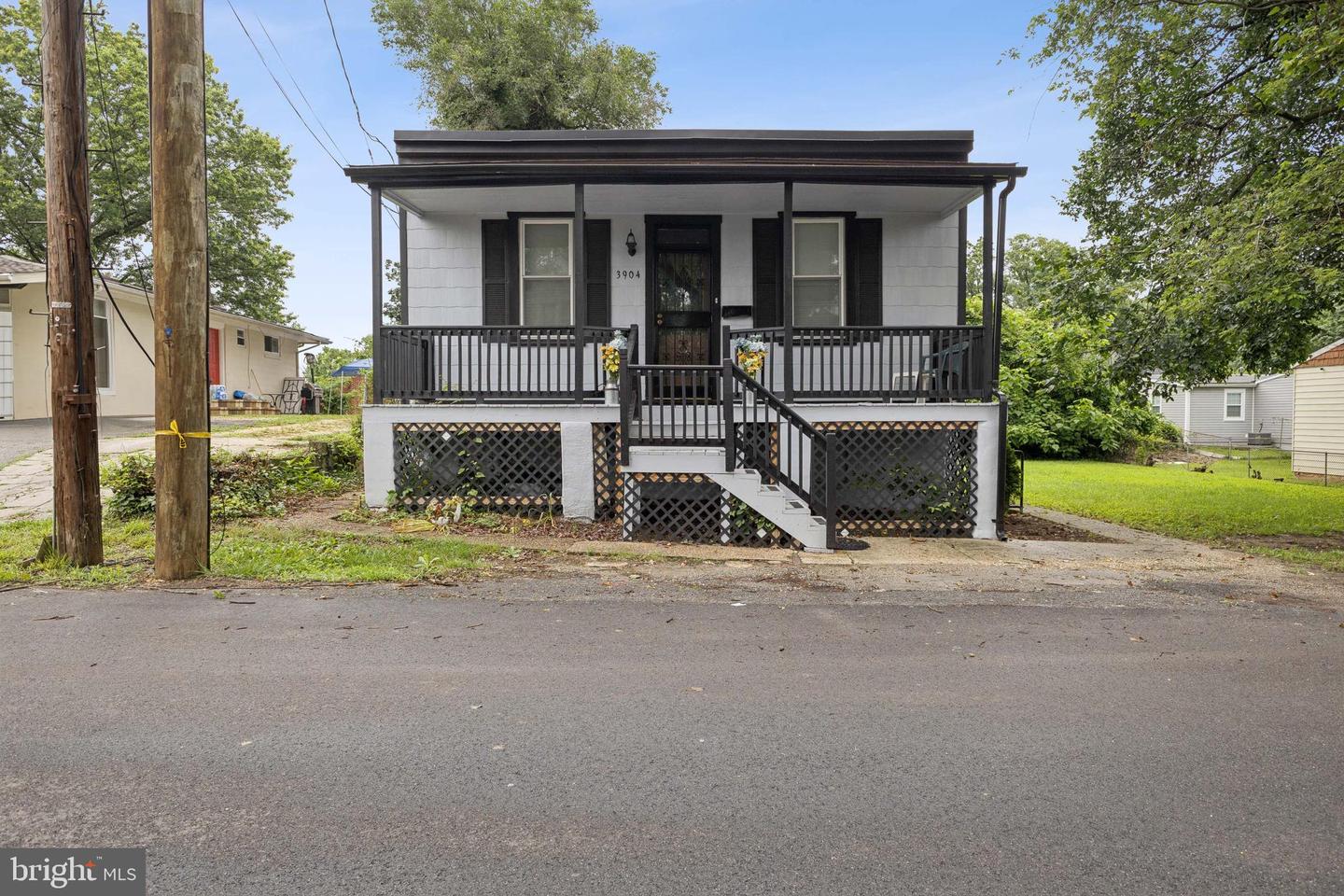 3904 Clark Street, Capitol Heights