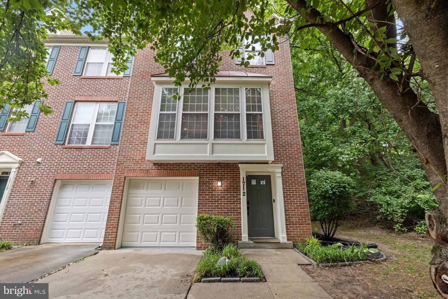 1712 Apple Blossom Court, Bowie