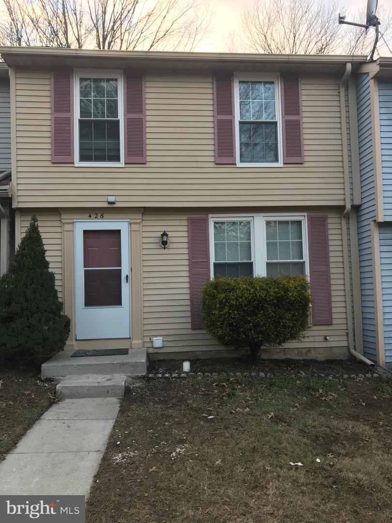 426 Shady Glen Drive, Capitol Heights