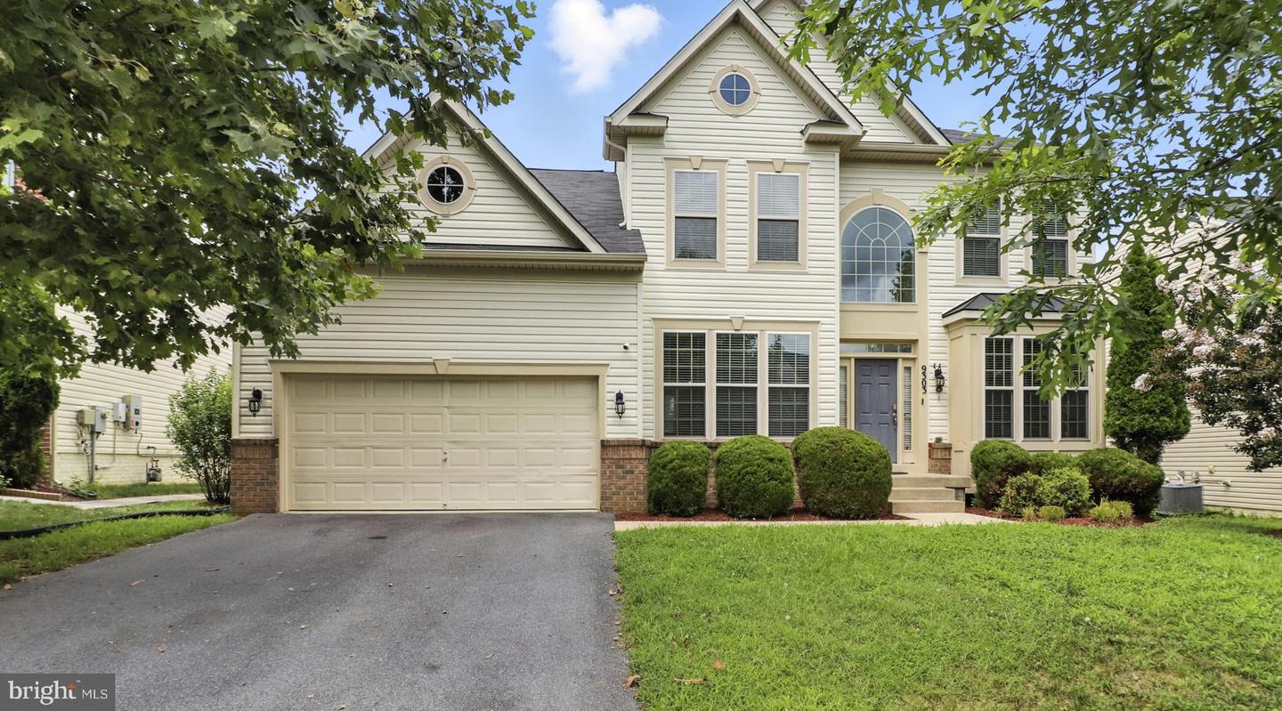 9303 Geaton Park, Lanham