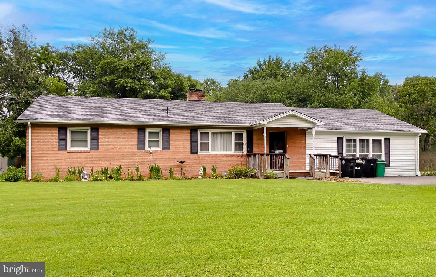10521 Tippett Road, Clinton