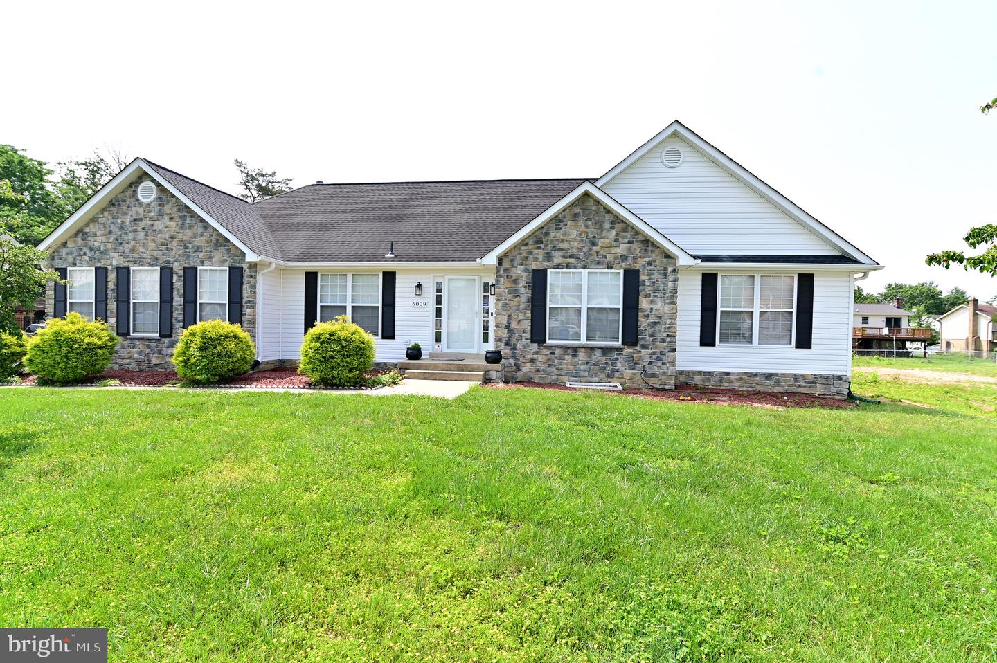 6009 Sellner Lane, Clinton