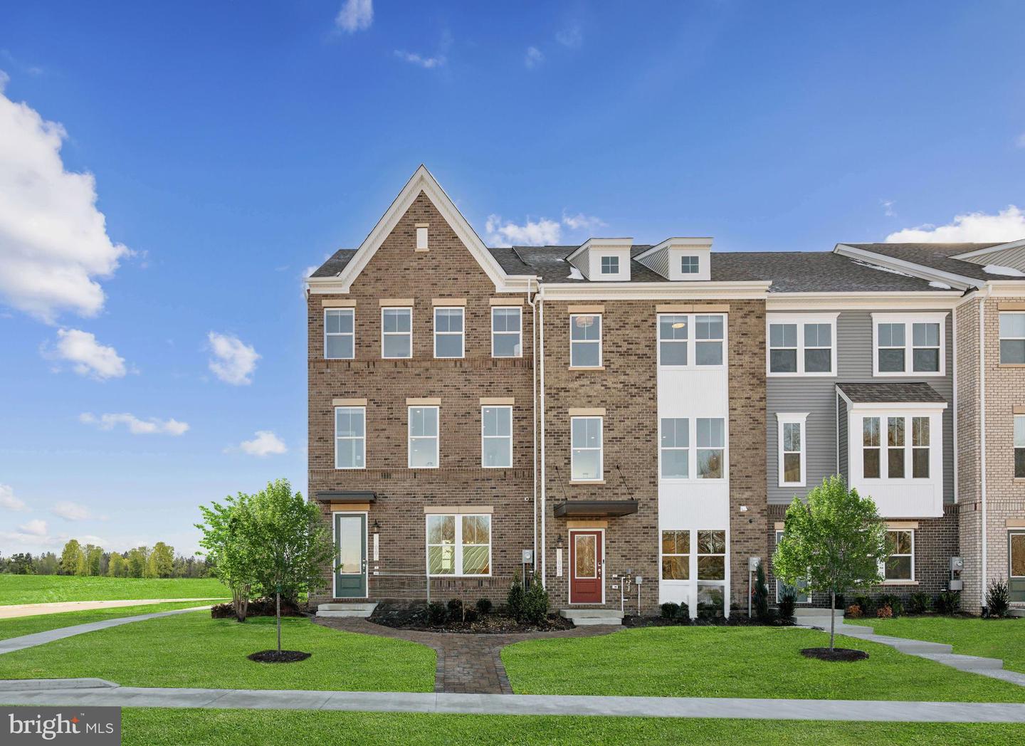 3505 Saint Robin Lane