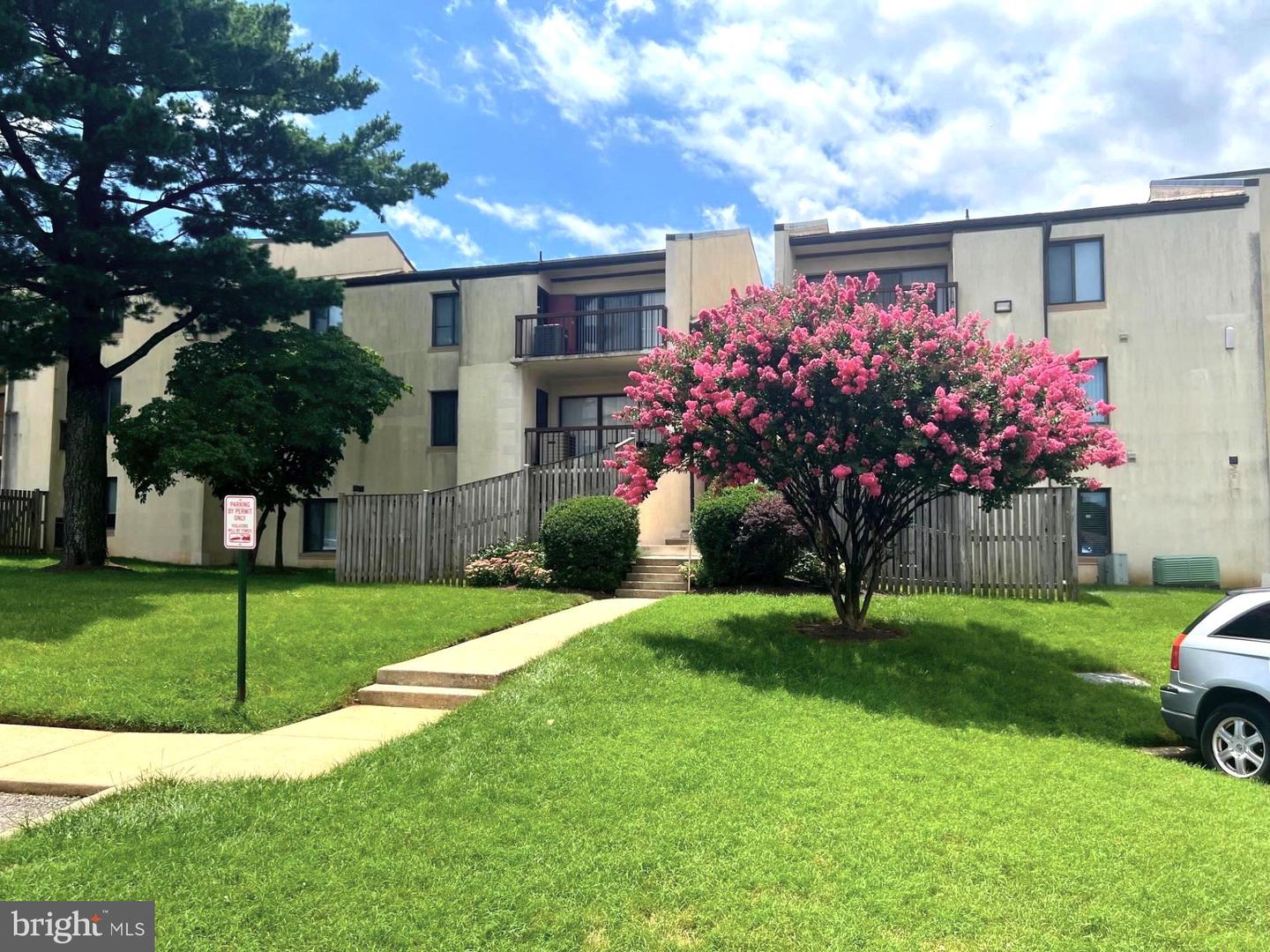 10137 Prince Place #401-6b, Upper Marlboro
