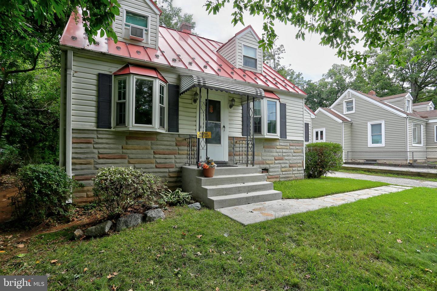 9244 Annapolis Road, Lanham