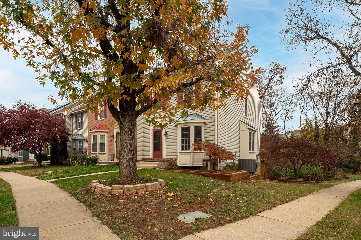 14201 Oakpointe Drive, Laurel