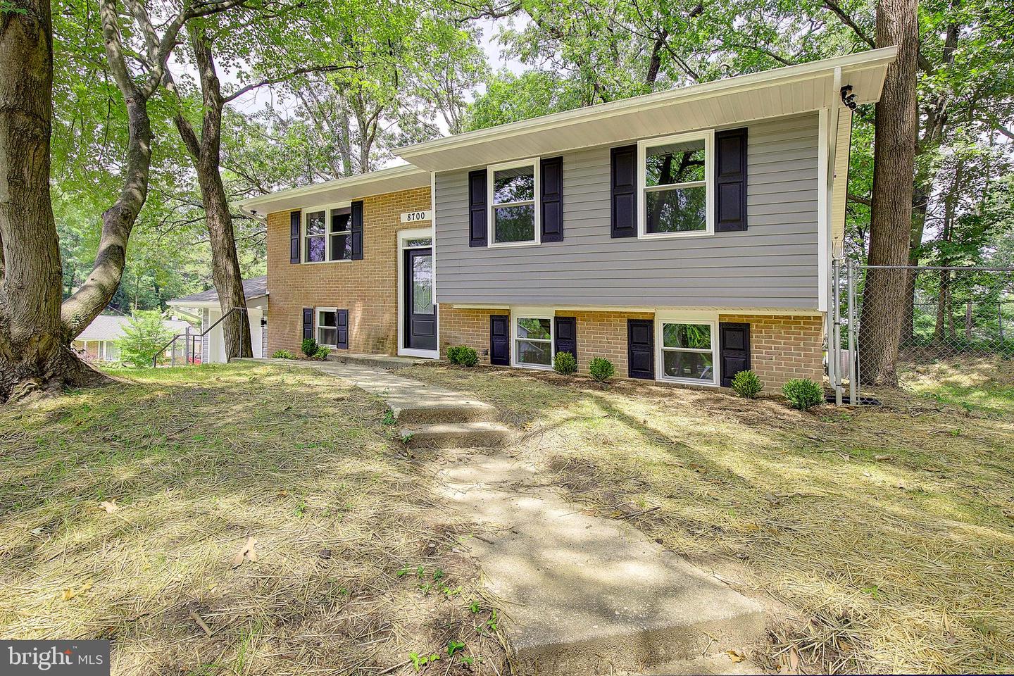 8700 Kiama Road, Laurel