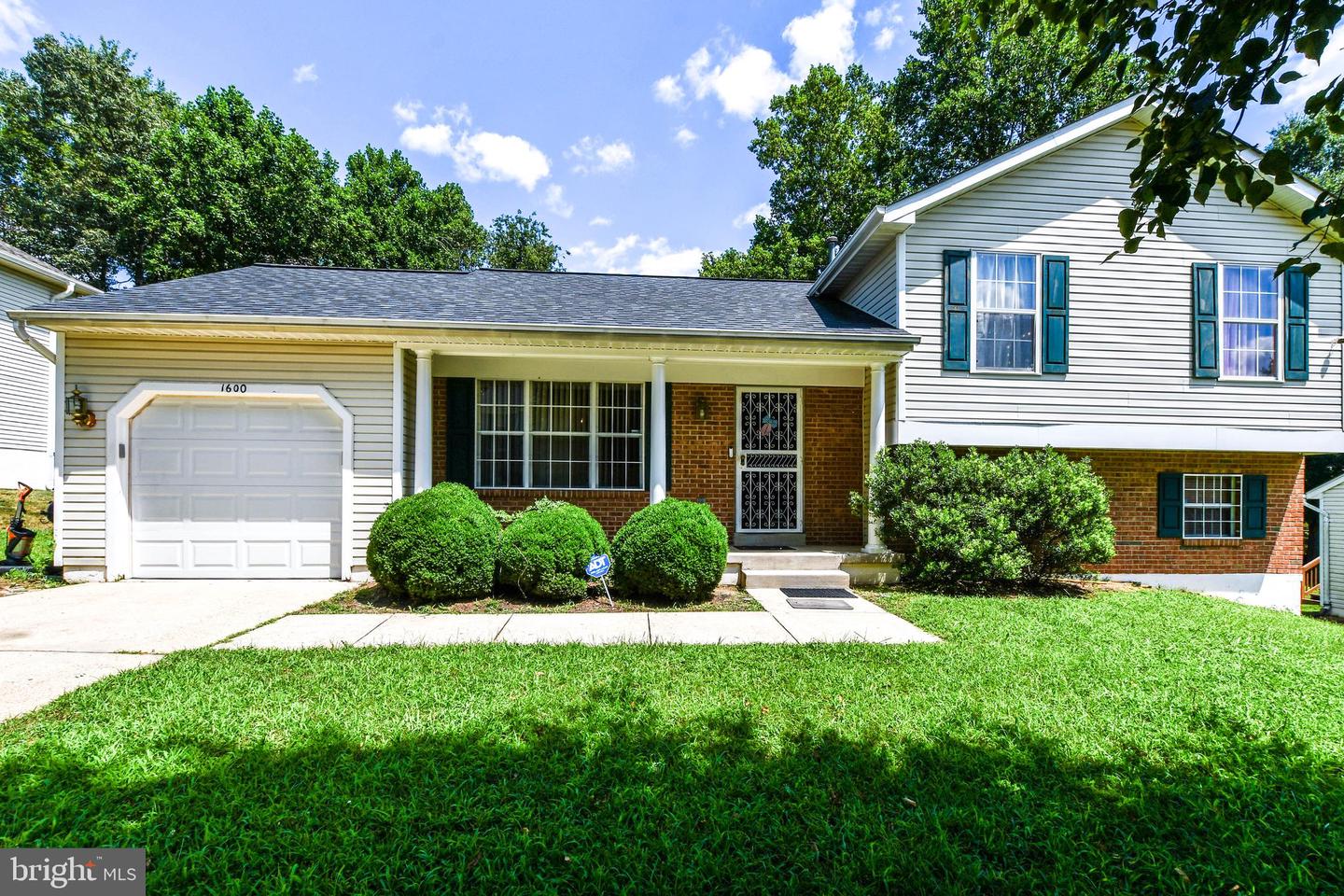 1600 Ora Lea Lane, Upper Marlboro