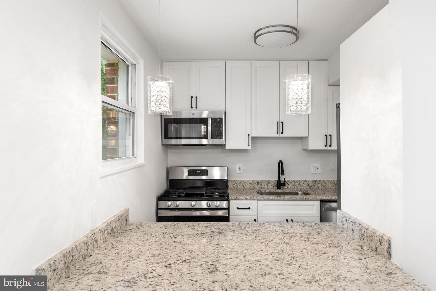 3837 Hamilton Street #j-102, Hyattsville