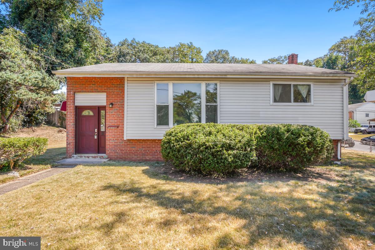 5300 Varnum Place, Bladensburg