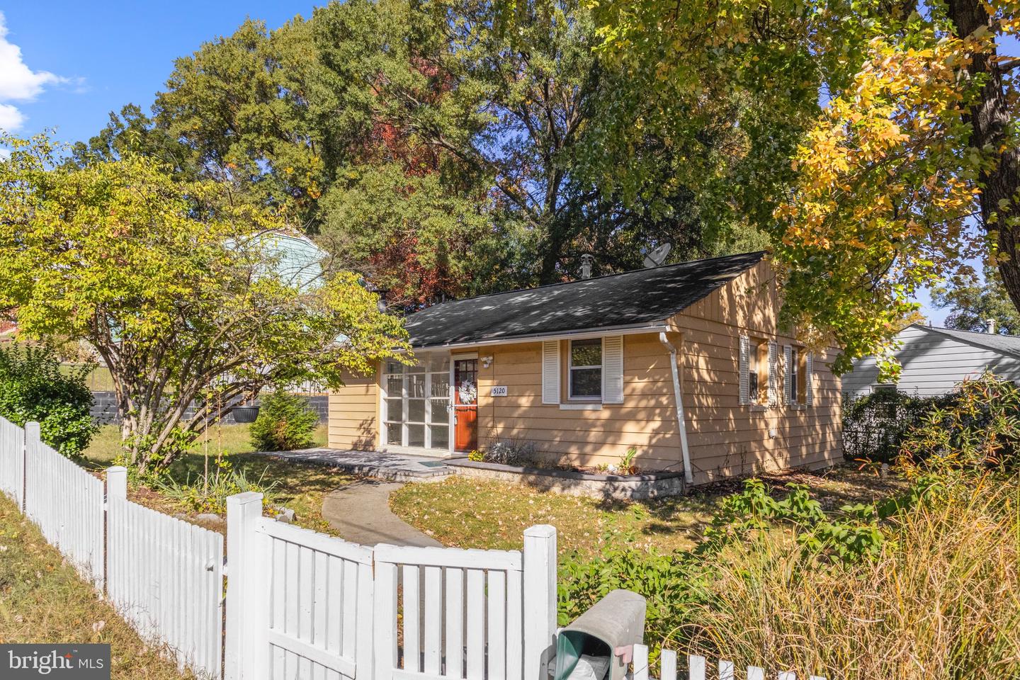 5120 Kenesaw Street, College Park