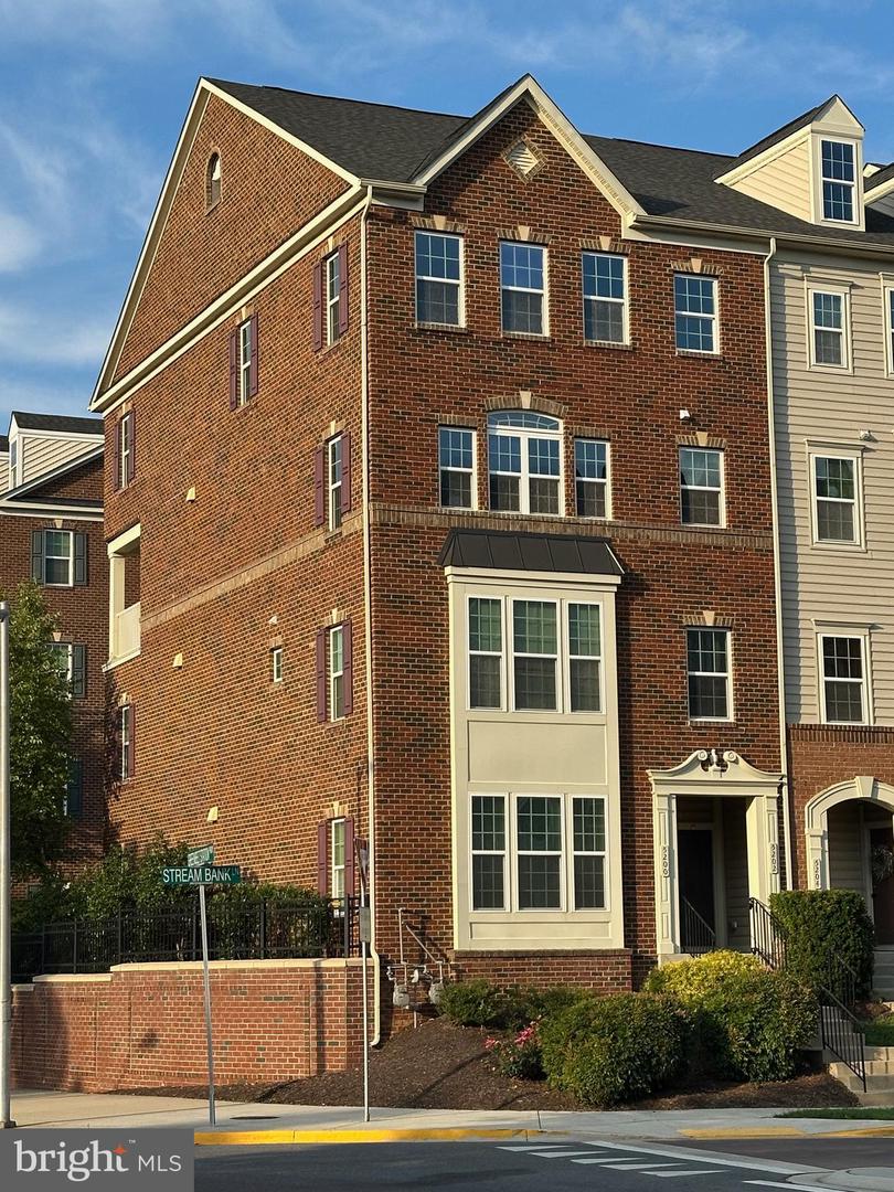 5202 Stream Bank Lane #301m, Greenbelt