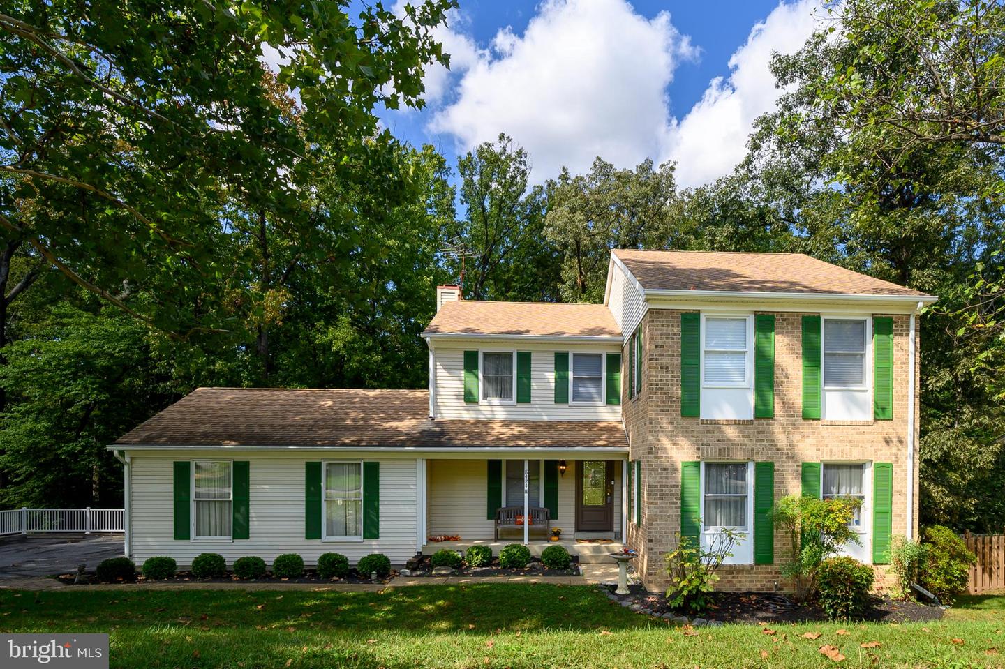 8424 Oak Stream Drive, Laurel