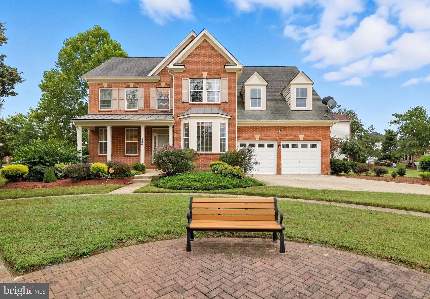 2001 Medinah Ridge Road