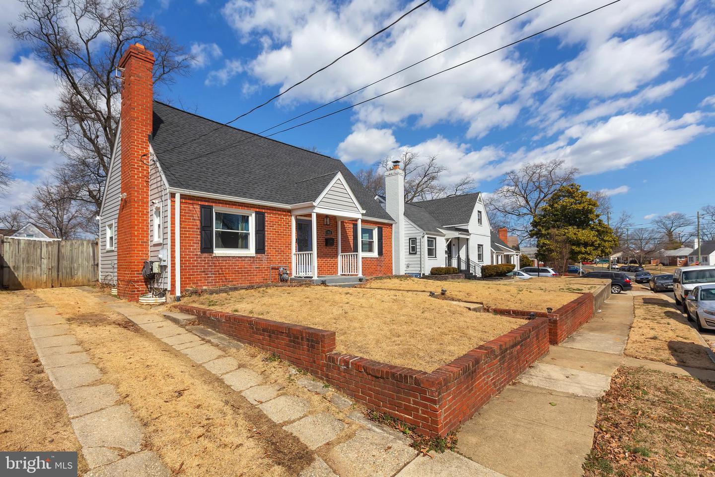 6918 Gateway Boulevard, District Heights