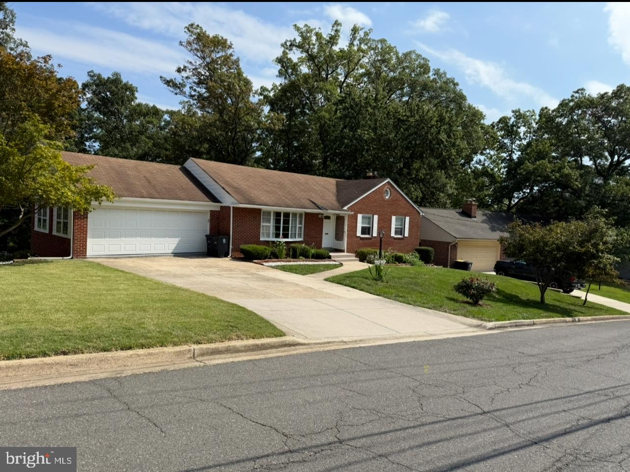 7402 Lois Lane, Lanham