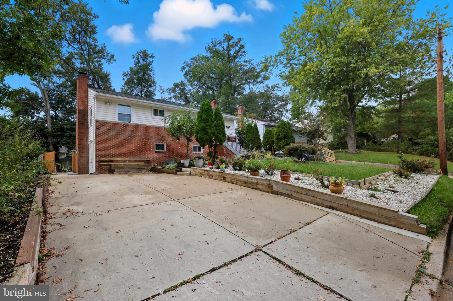 5117 Hollywood Road, College Park