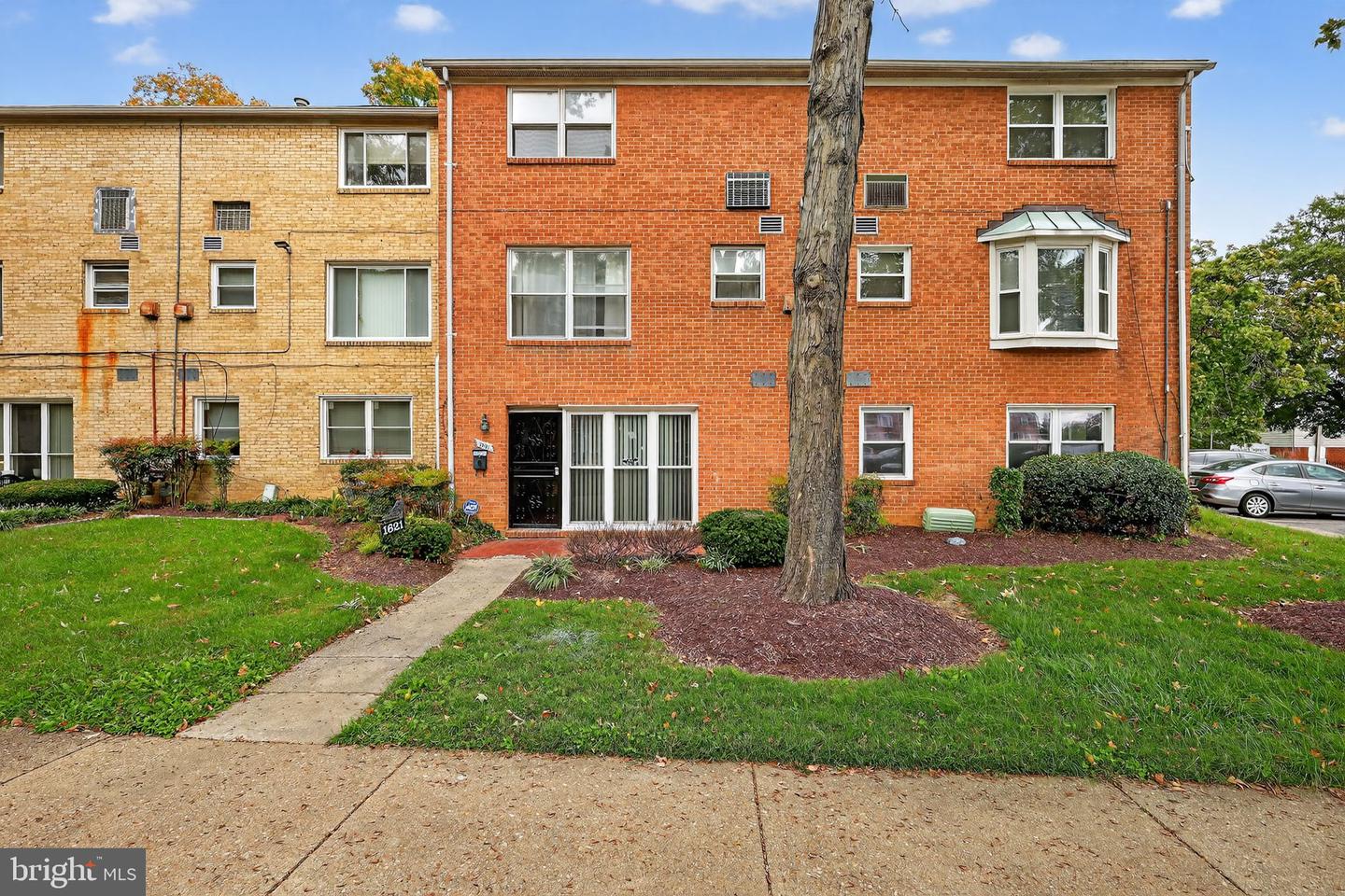1621 Addison Road S, District Heights