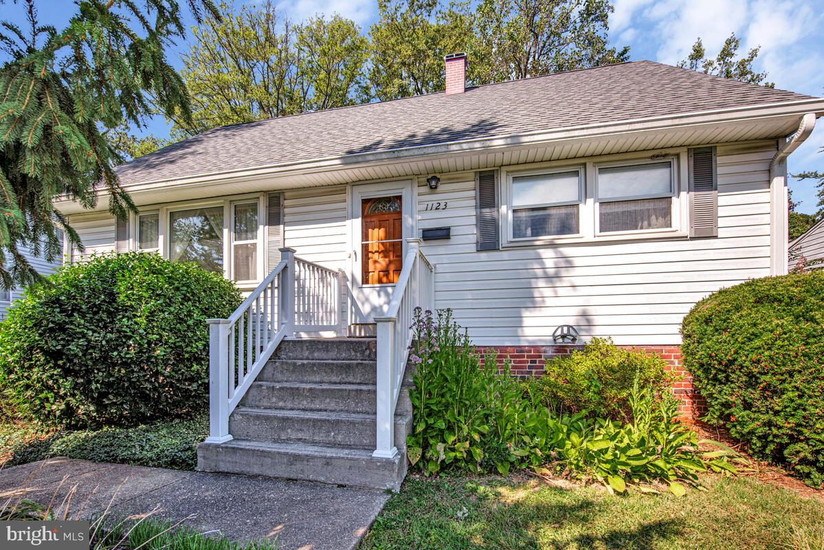1123 12th Street, Laurel