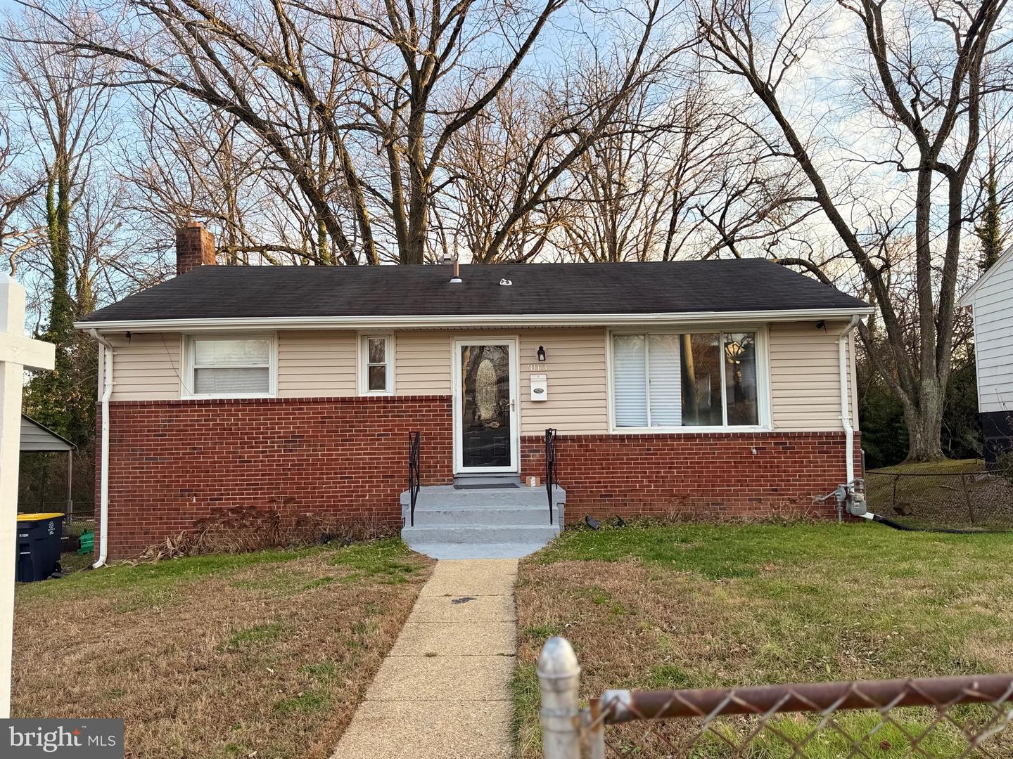 7013 Whitney Avenue, District Heights