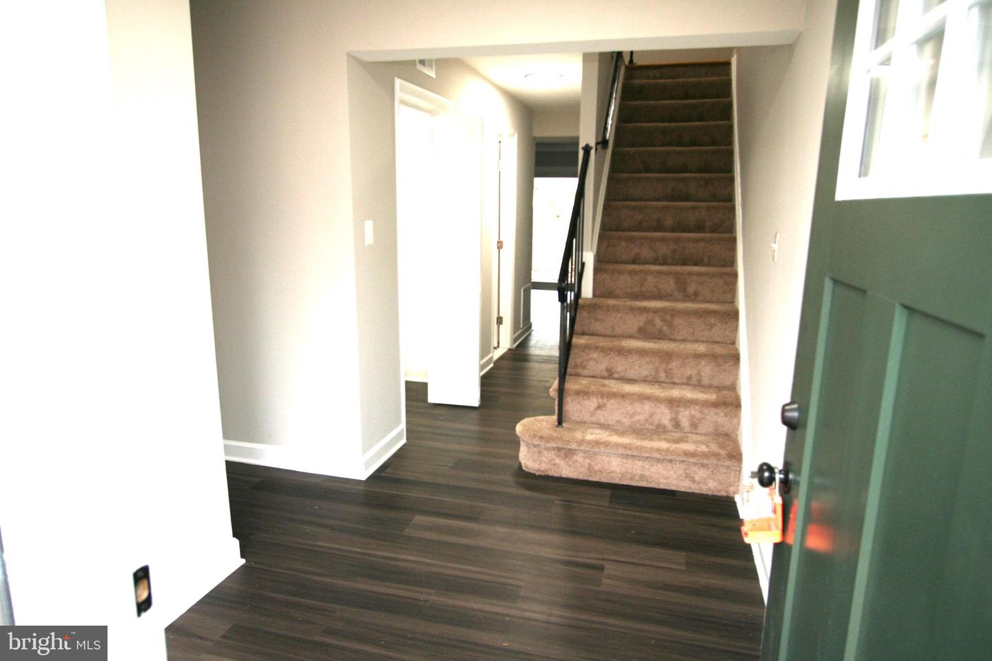 8575 Seasons Way #55b, Lanham