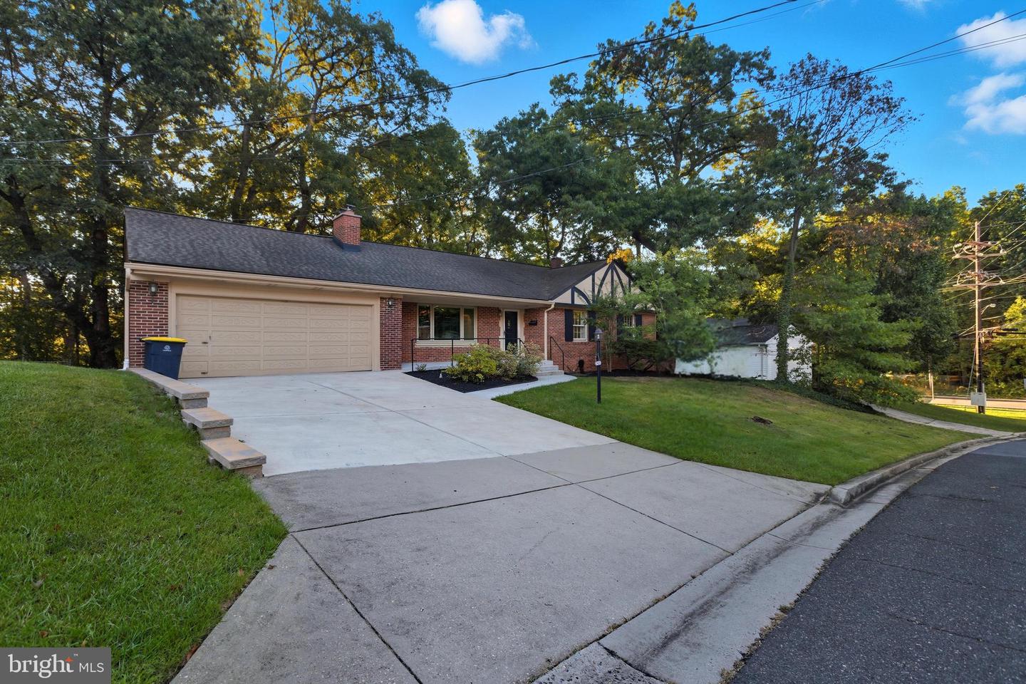 7404 Lois, Lanham