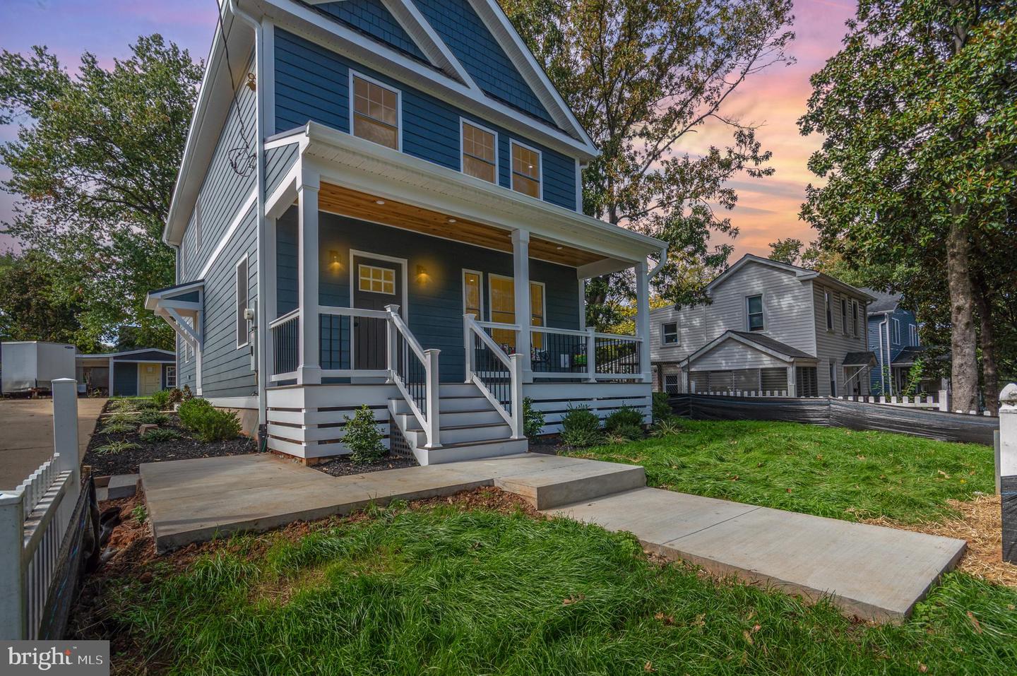 4210 29th Street, Mount Rainier