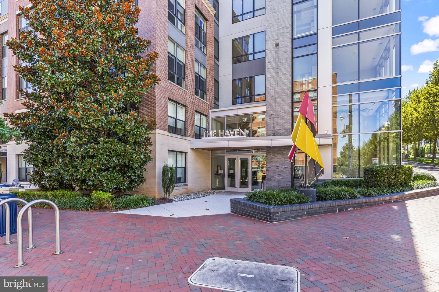 145 Riverhaven Drive #359, Oxon Hill