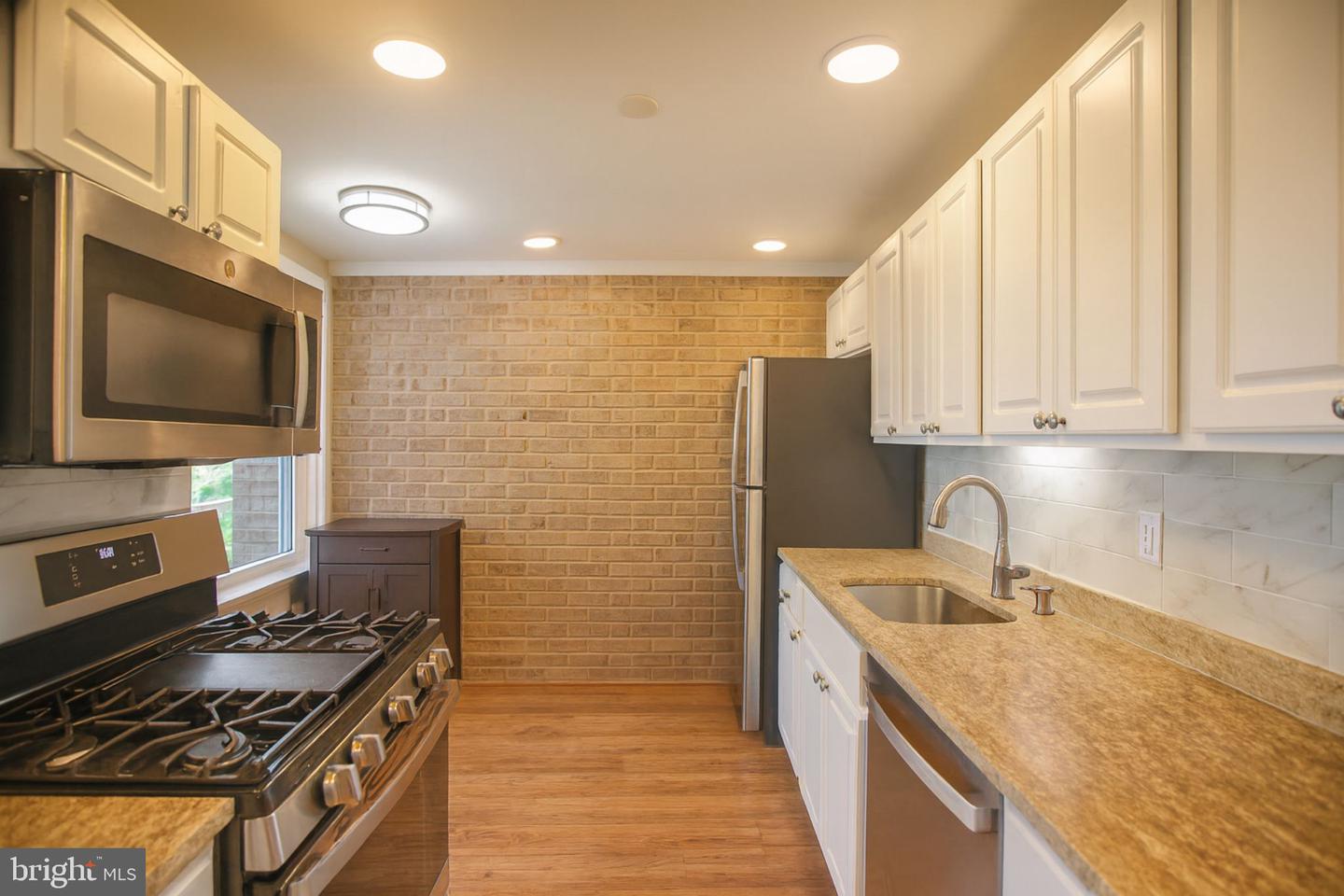 3303 Huntley Square Drive #c2, Temple Hills