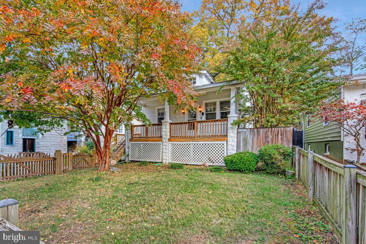 5607 40th Avenue, Hyattsville
