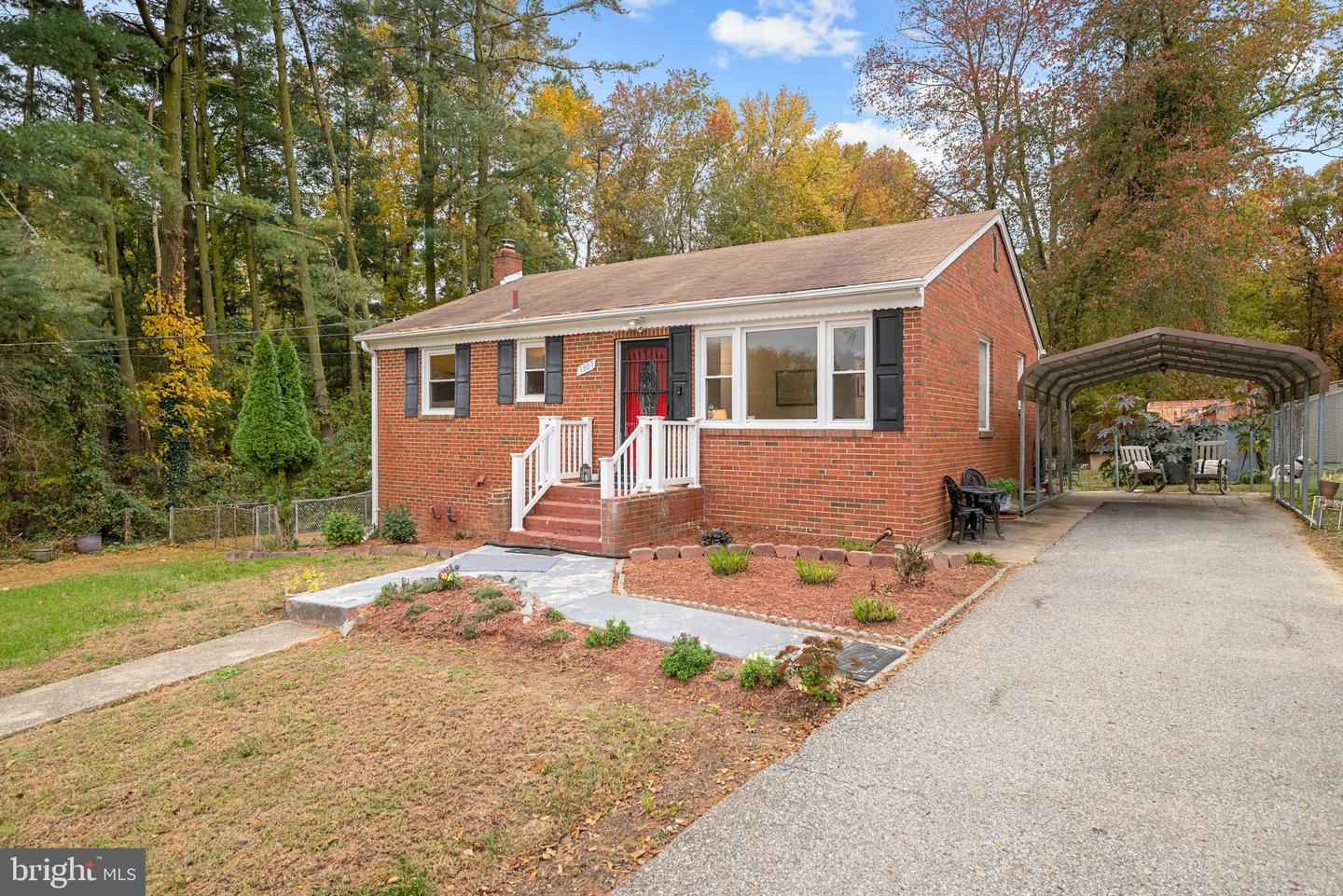 7807 Colonial Lane, Clinton