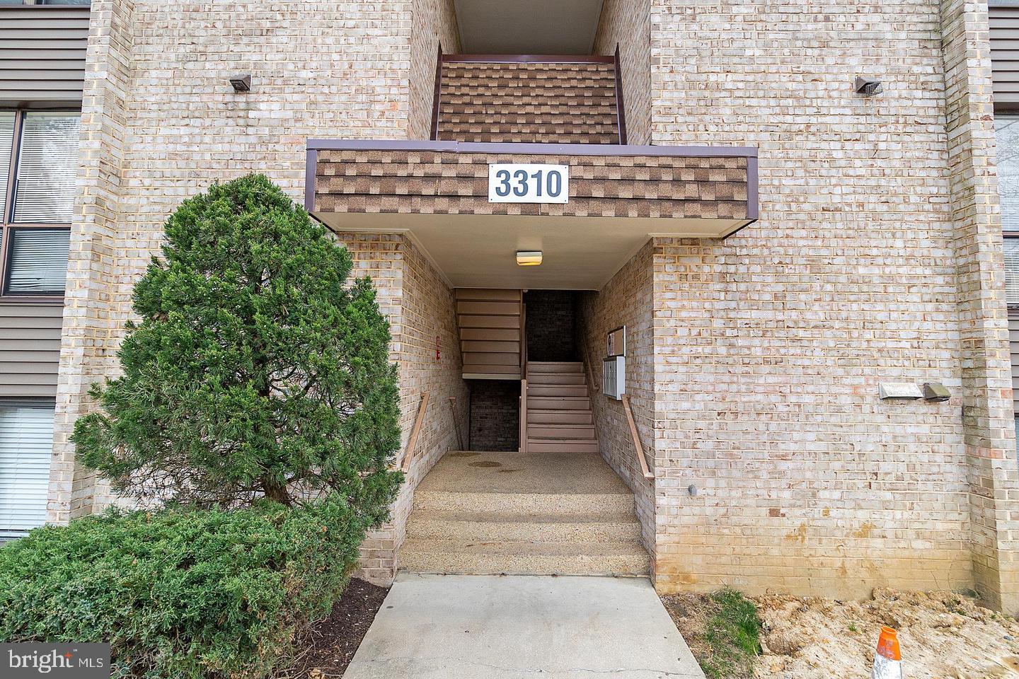 3310 Huntley Square Drive #a2, Temple Hills