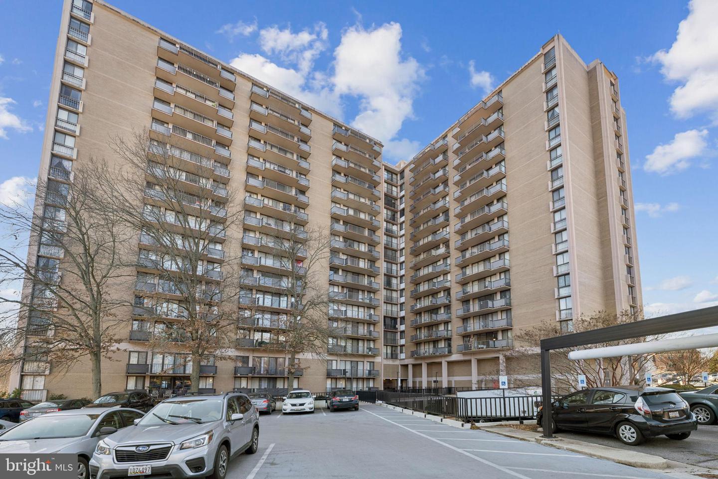 6100 Westchester Park Drive #520, College Park