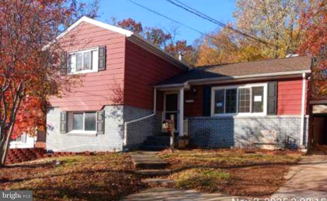 6008 Mustang Drive, Riverdale