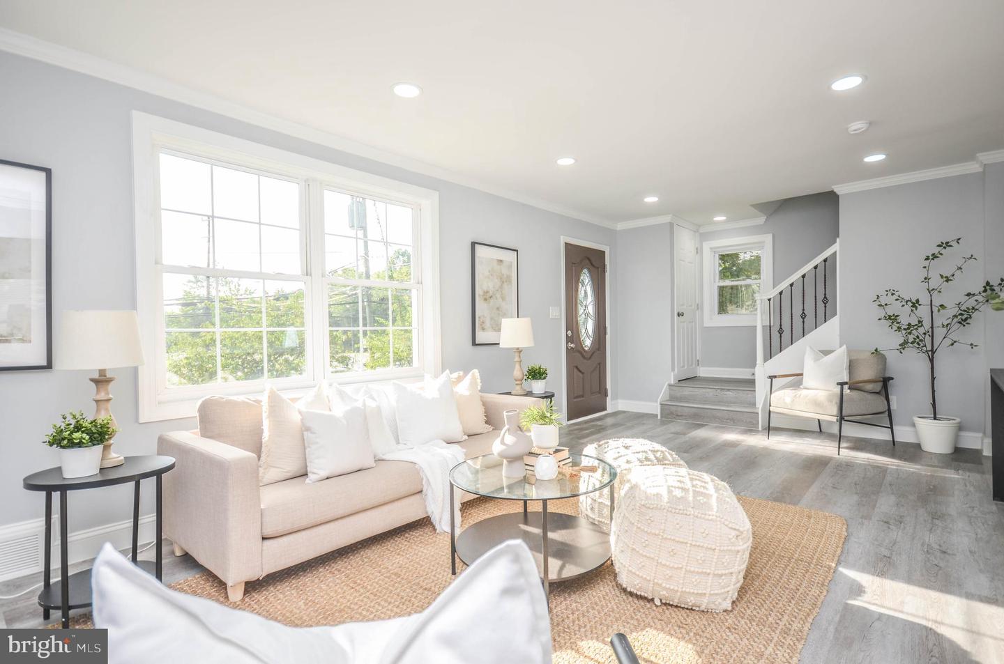 7009 Adelphi Road, Hyattsville