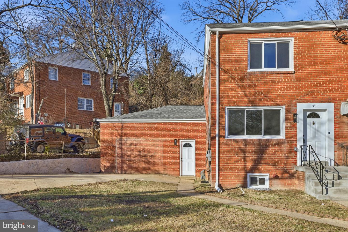 5301 67th Avenue, Riverdale