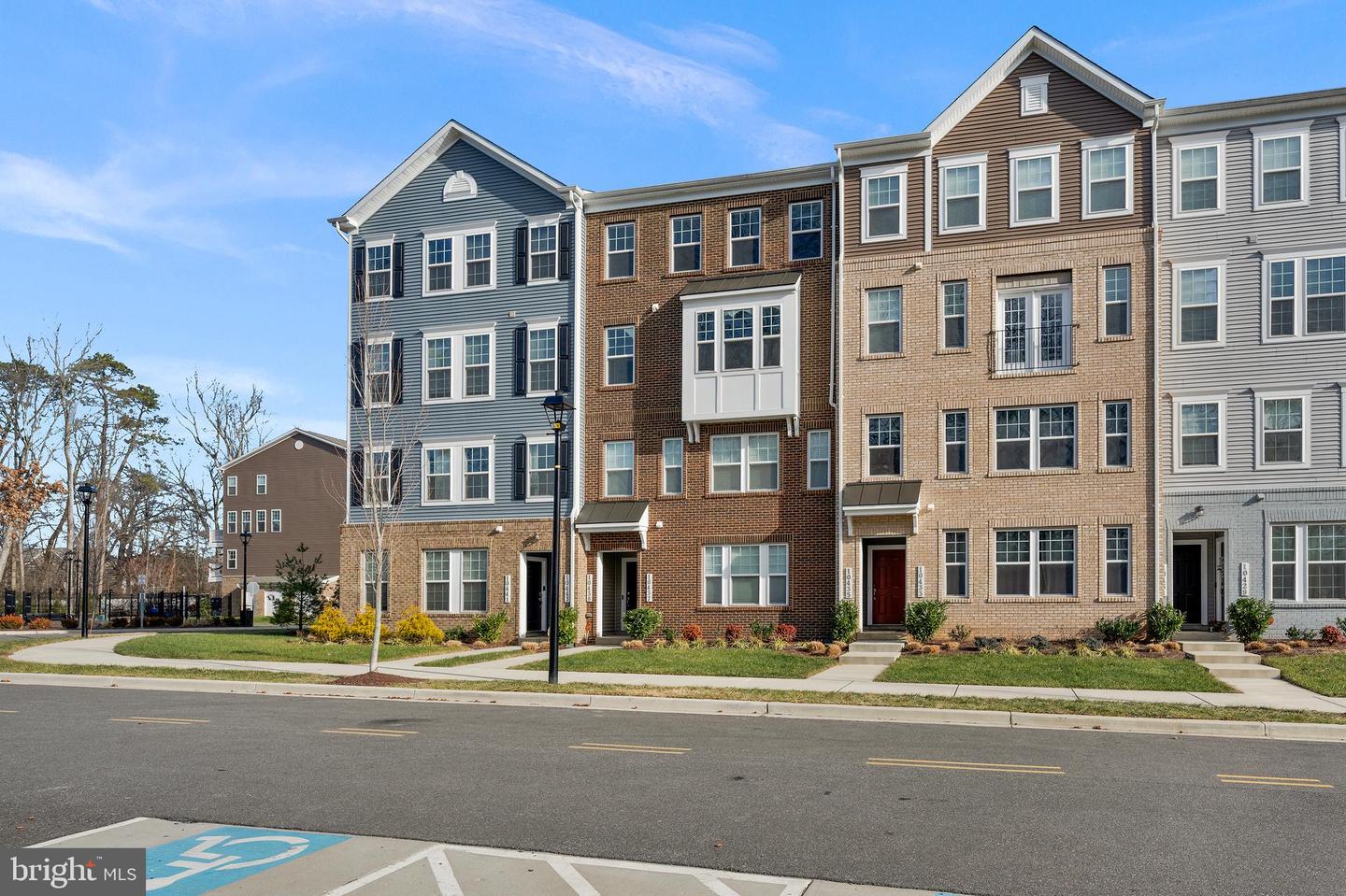 10439 John Glenn Street, Lanham