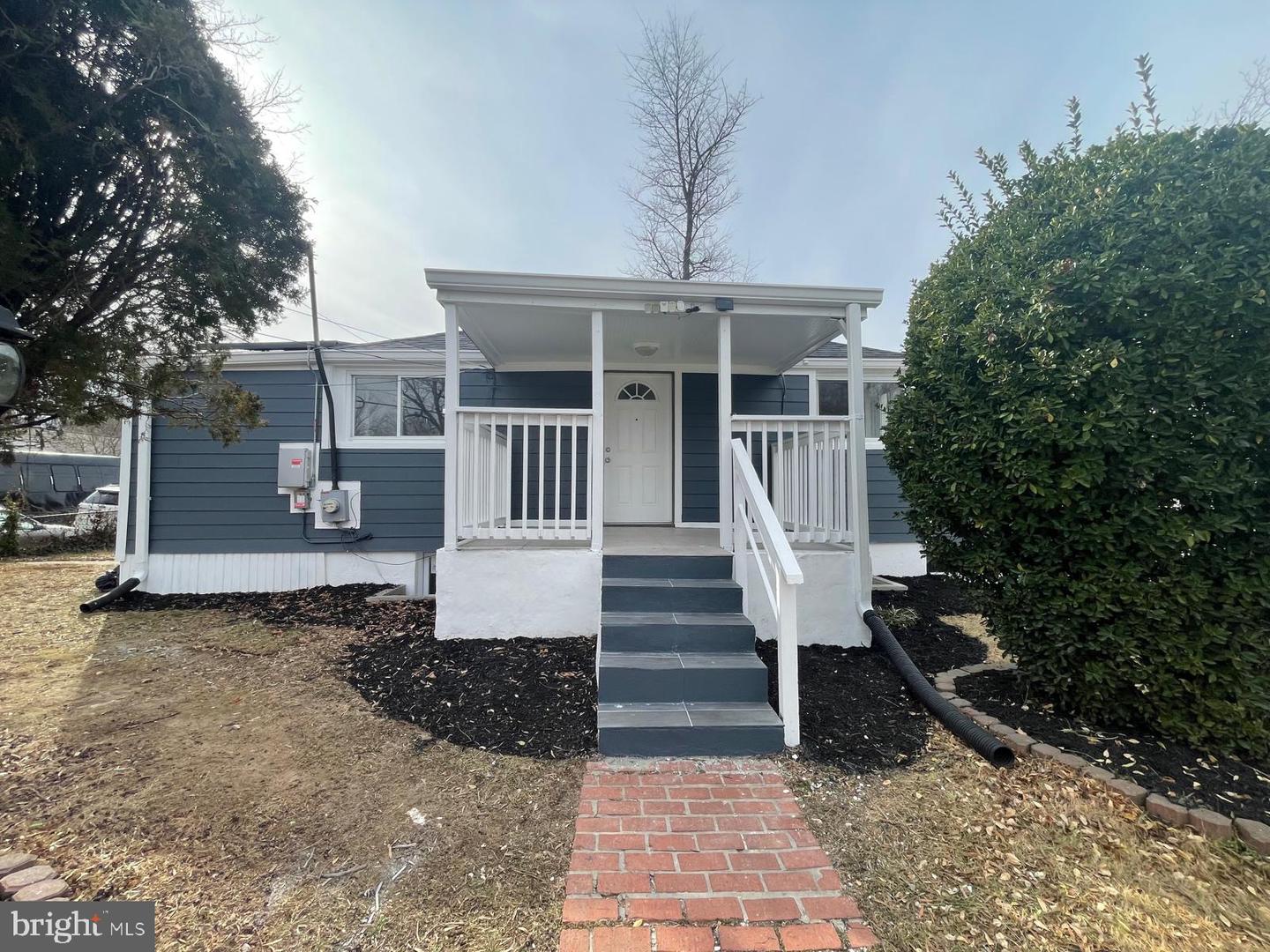 5303 Farragut St. Farragut Street, Hyattsville
