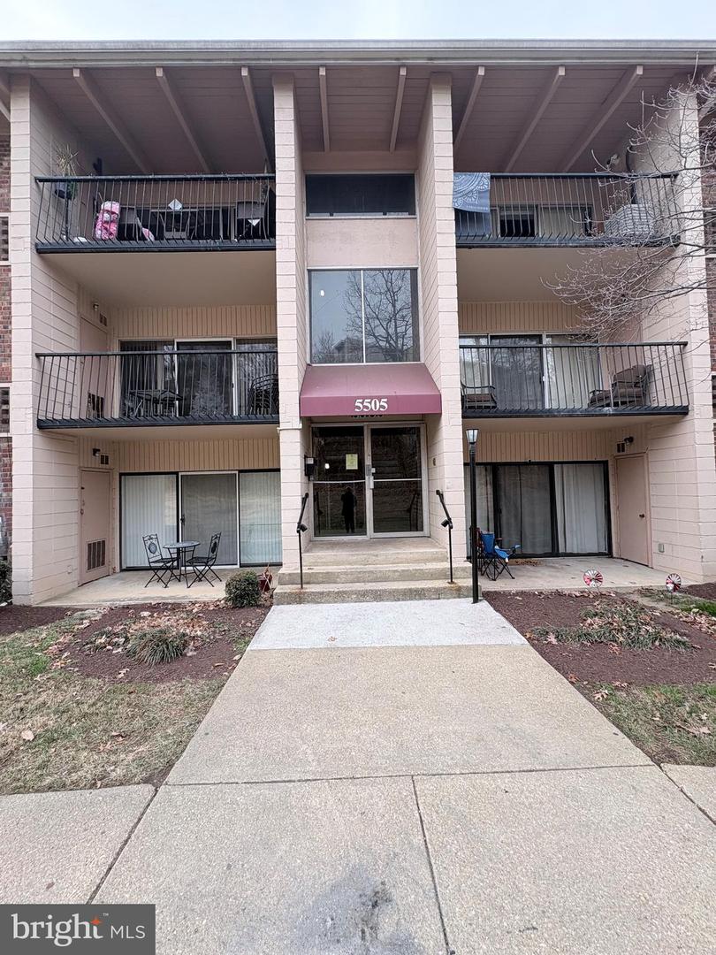 5505 Karen Elaine Drive #1013, Hyattsville