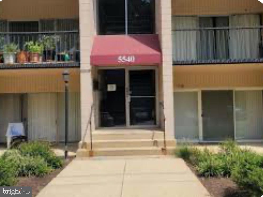5540 Karen Elaine Drive #1647, Hyattsville