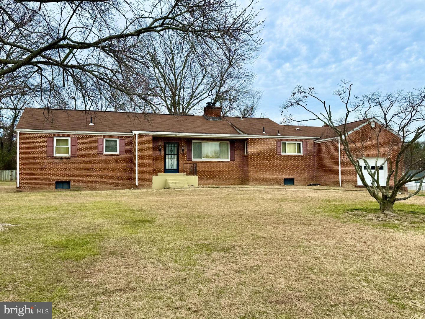 6210 Buckler Road, Clinton
