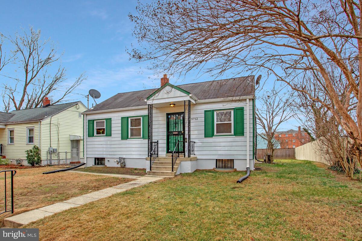 5712 30th Avenue, Hyattsville