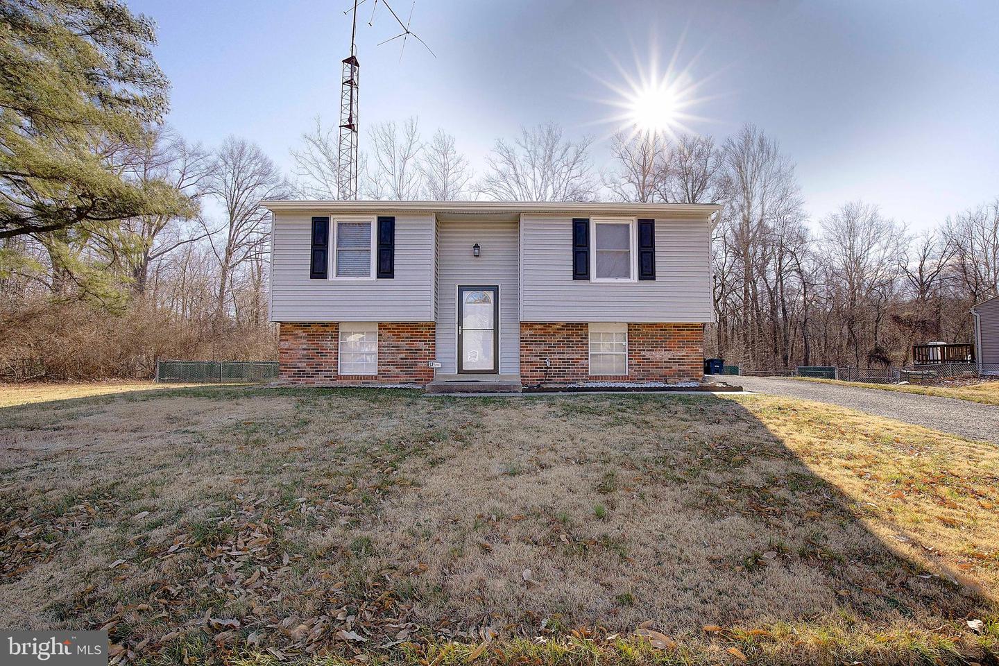 3611 Blackwater Road, Clinton