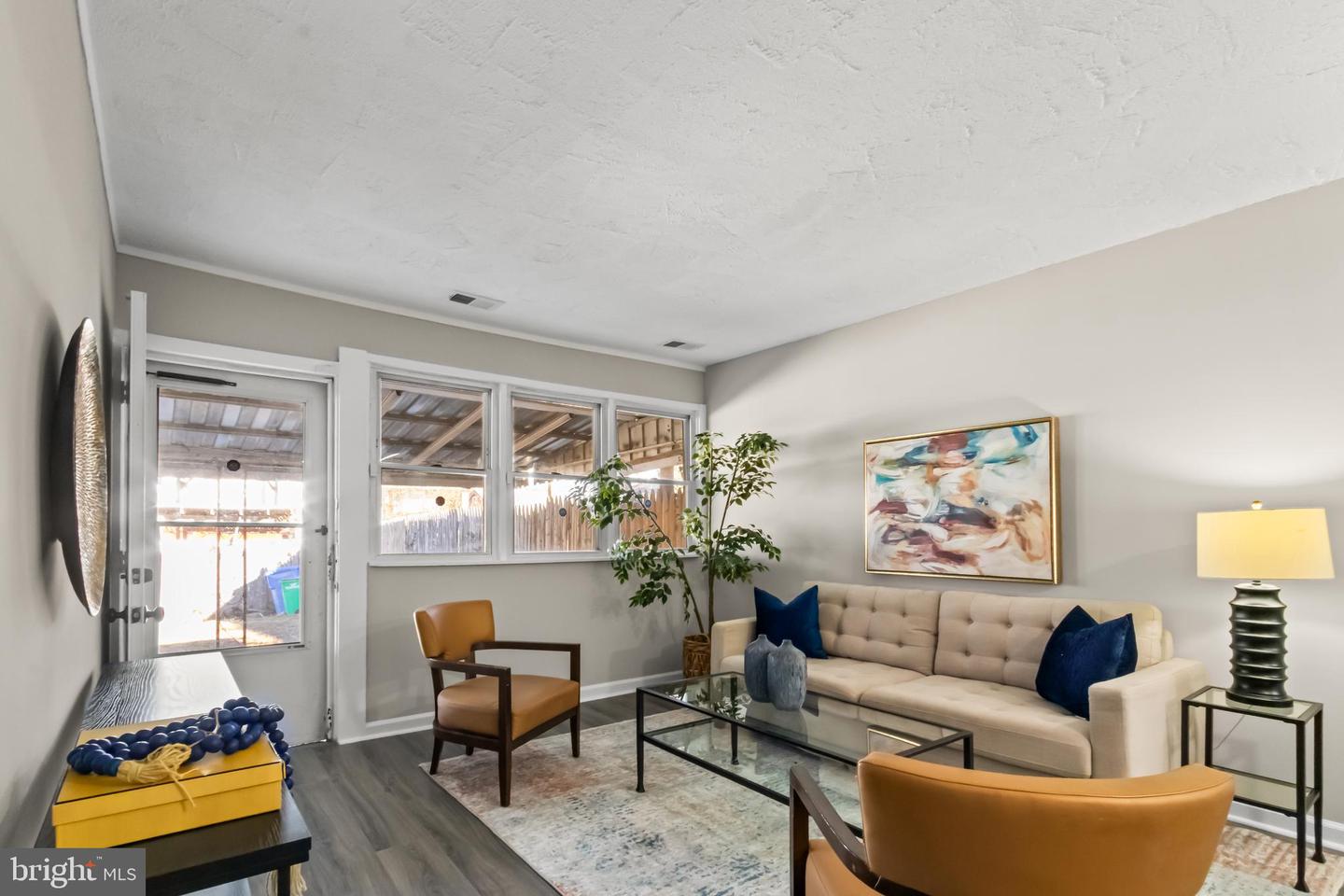 7736 Oxman Road, Landover