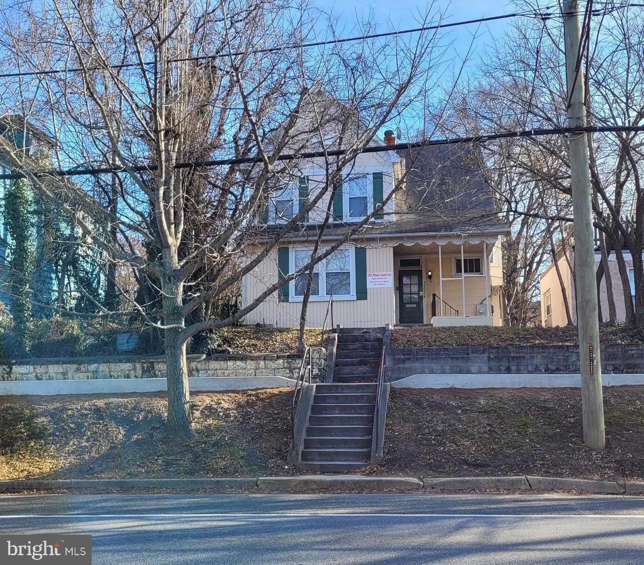 3505 Rhode Island Avenue, Mount Rainier